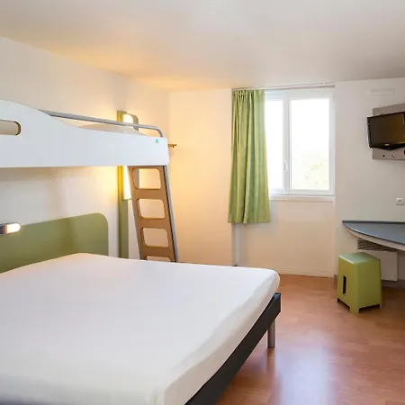 Ibis Budget Lorient Hotel 2*