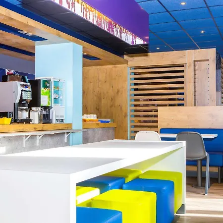 Ibis Budget Lorient Hotel